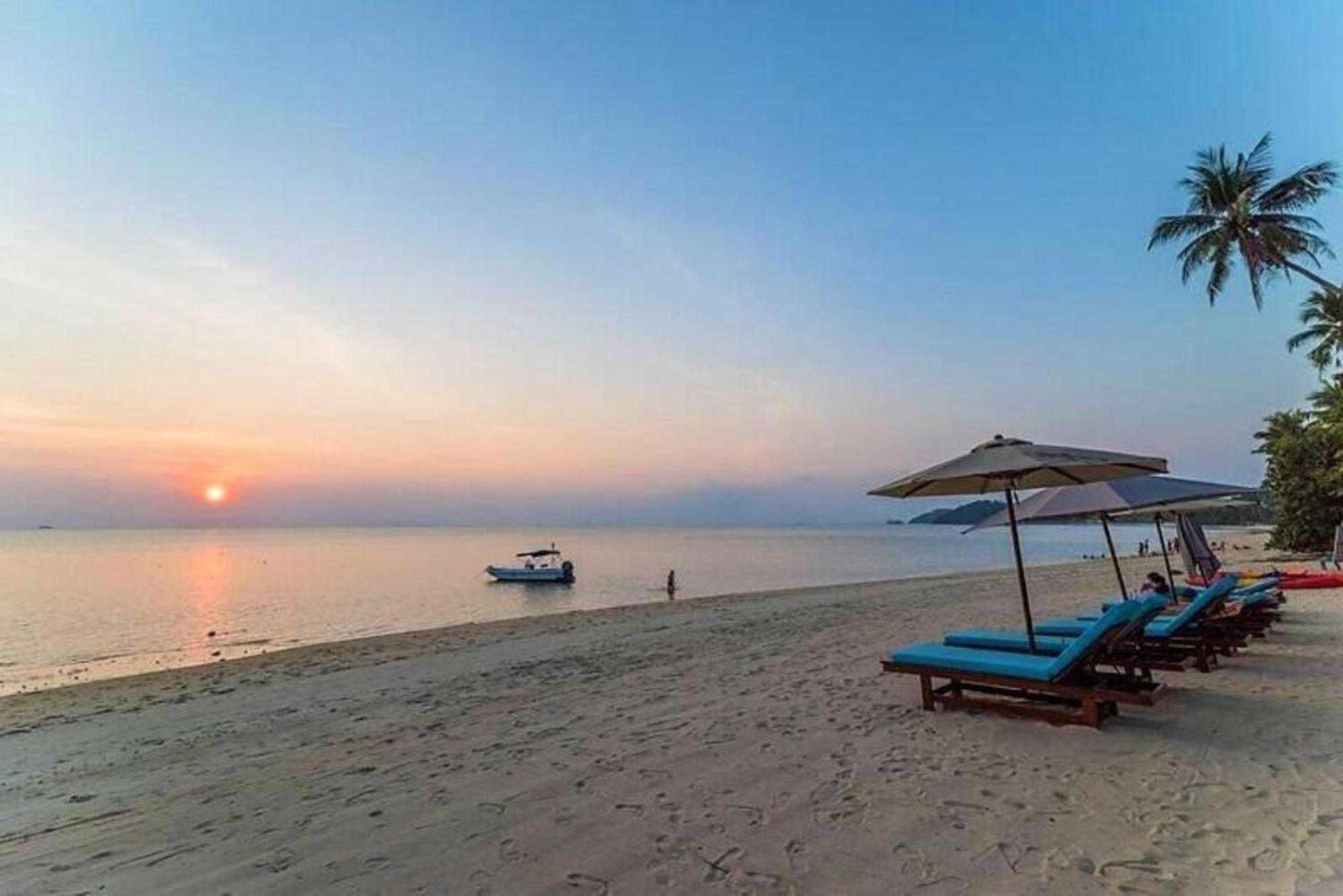 The Sunset Beach Resort & Spa, Taling Ngam, Ko Samui Ngoại thất bức ảnh